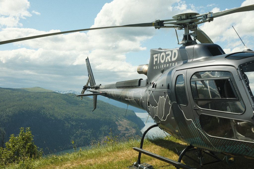 Von 29/2 Aurland in die Lüfte – Helikopterflug über Fjorde und Berge
