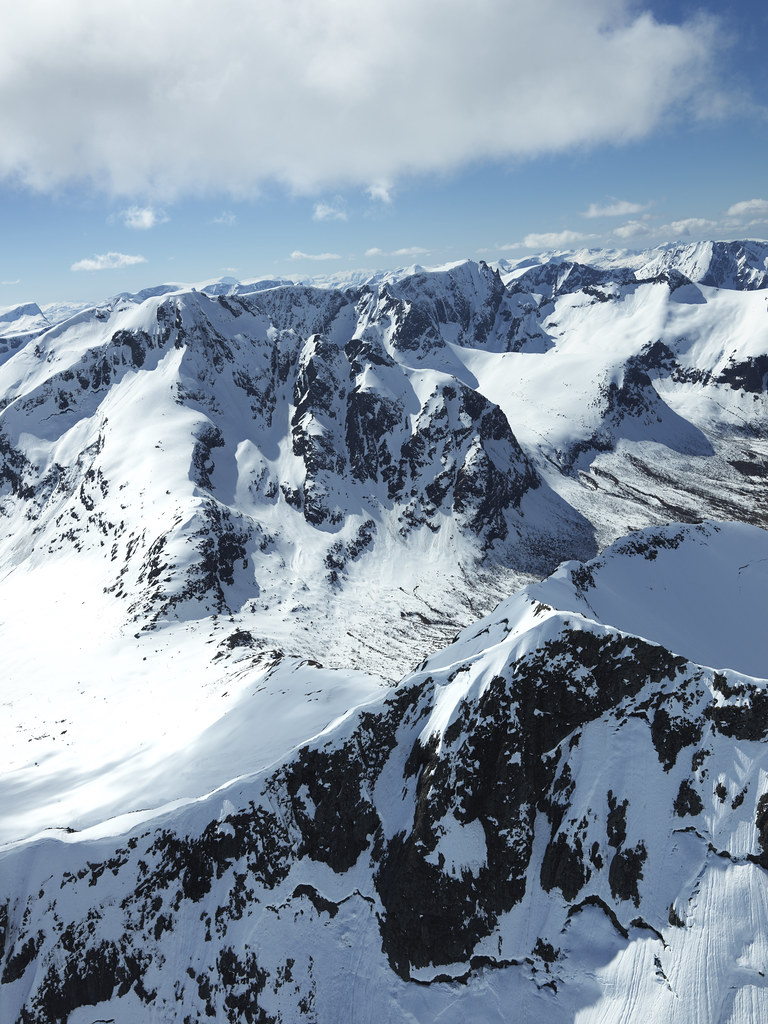snow mountain view.jpg